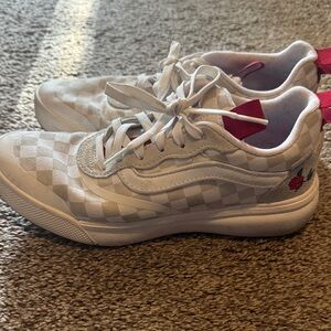 Vans women’s Leila checkered floral hurst rose sneakers size 7